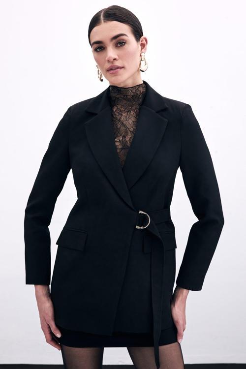 Kruvaze Yakalı Uzun Ceket - Siyah