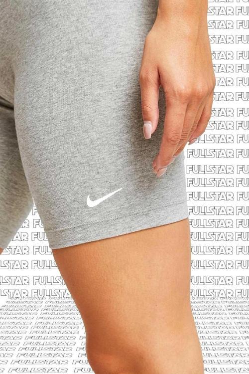 Sportswear Essential Shorts Pamuk Polyester Yüksek Belli Biker Şort Tayt Gri Beyaz Swoosh