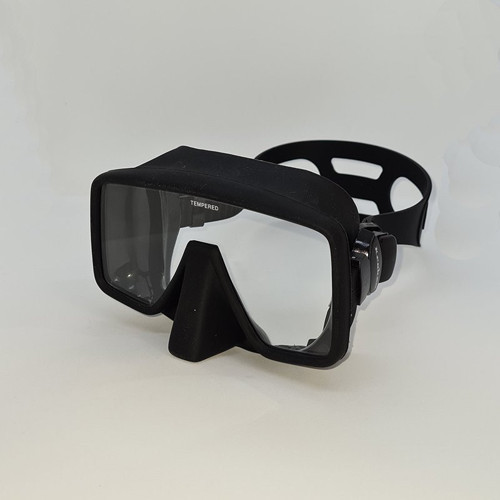 Maske M22 Çerçevesiz Siyah Silikon, Tek camlı
