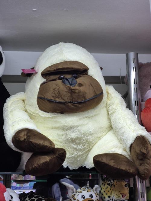 UZUN TÜYLÜ PELUŞ GORİL 55CM