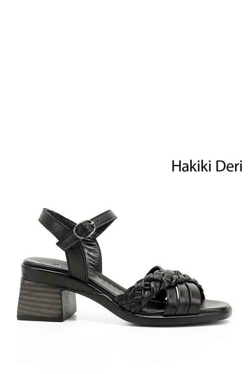 Kadın Siyah Kalın Topuklu Hakiki Deri Sandalet