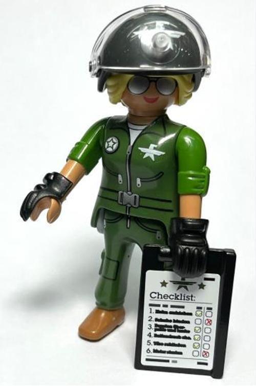 Figures 71761 Series 27 - Military Pilot