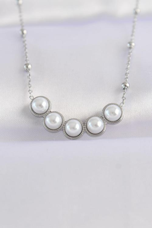 316L Çelik Zincir Gümüş Renk Sıralı İnci Taşlı Kolye - TJ-BKO8654