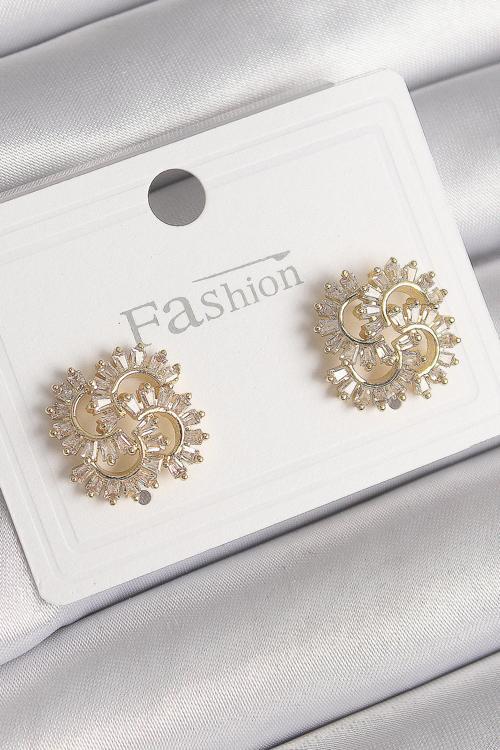 Zarif Kadın için Golden Pirinç Zirkonlu Yonca Trend Küpe