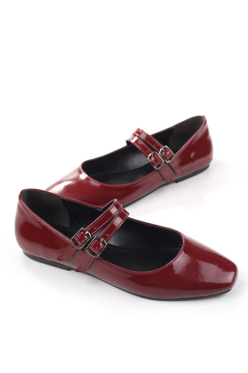 333 Kadın Rugan Babet Ayakkabı