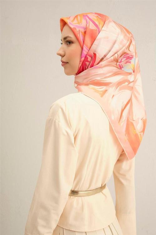Desenli Saf Ipek Twill Eşarp 9337- 82