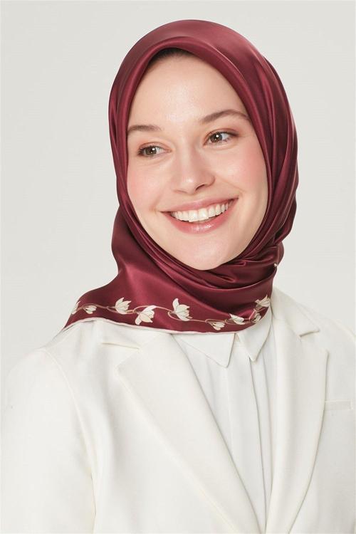 Özel Nostalji Serisi Twill Ipek Eşarp Modelleri 8553D-92