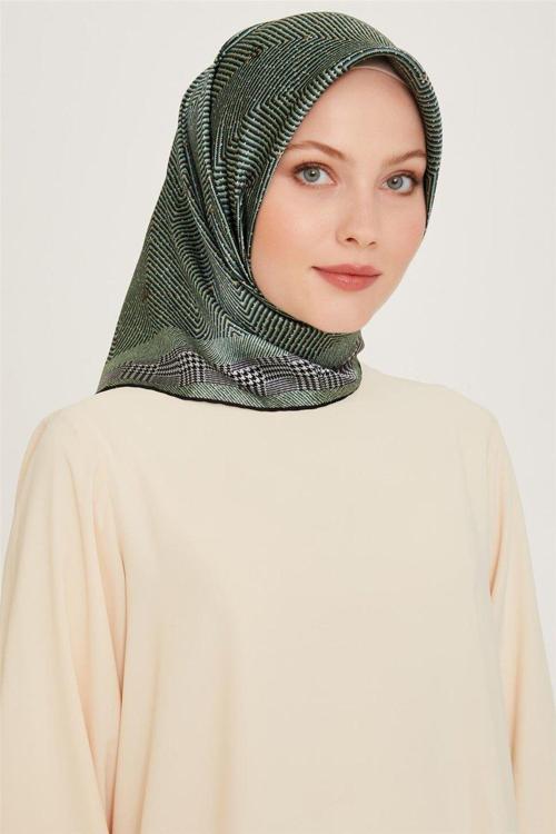 Sura Saf Ipek Eşarp 9252D 34