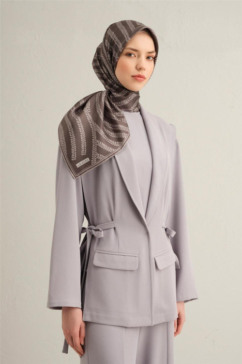 Desenli Saf Ipek Sura Eşarp 9351- 86