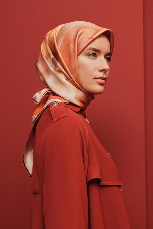 Desenli Saf Ipek Twill Eşarp 9310- 33
