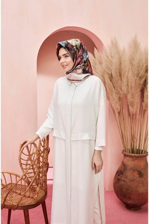 Yeni Sezon Nostalji Serisi Ipek Twill Eşarp 8109D-38