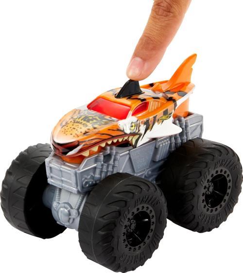 Monster Trucks Kükreyen Arabalar HDX60-HDX62