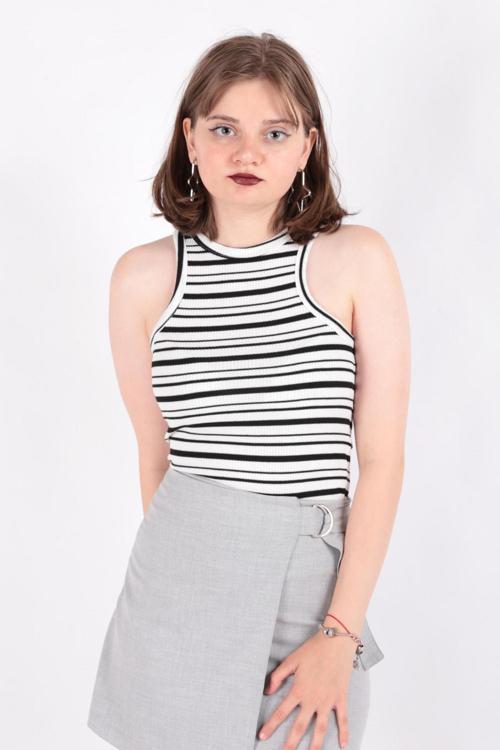 S0016156 Kadın Slim Fit Çizgili Halter Yaka Fitilli Kaşkorse Atlet