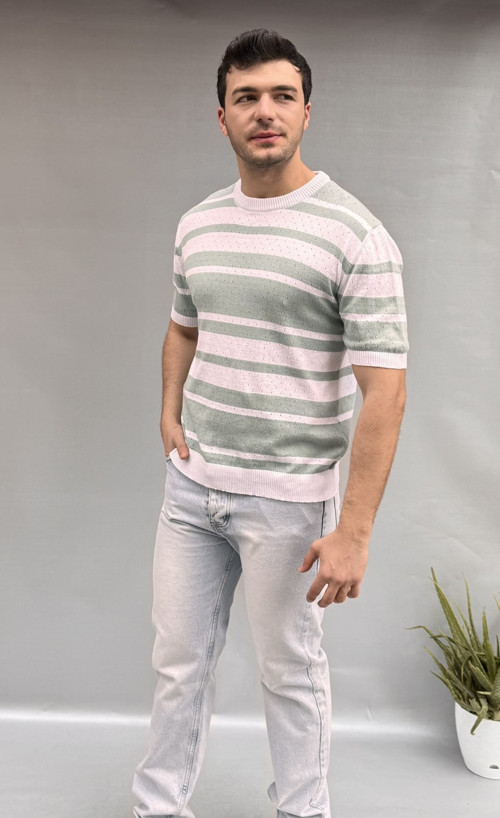 Çizgi Detay Delikli Triko T-shirt