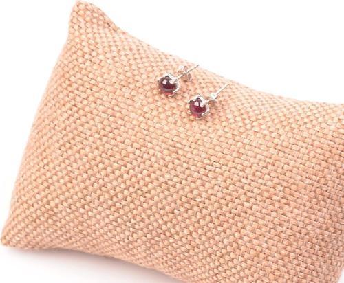 Lal Taşı Gümüş Çivi Küpe -  Garnet Taşı