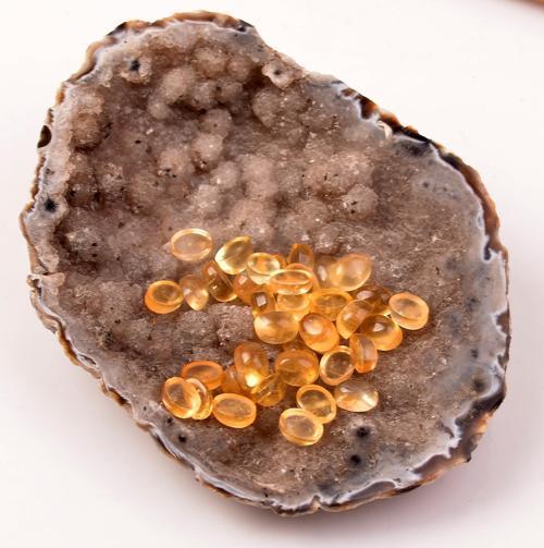 Sitrin Taşı Kabaşon - 6*8 mm Yüzük ve Kolye Taşı