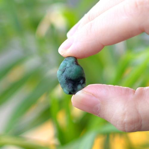 Küçük Boy Ham Zümrüt Taşı Kütle