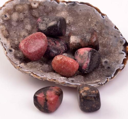 Küçük Boy Rodonit Taşı Kütle