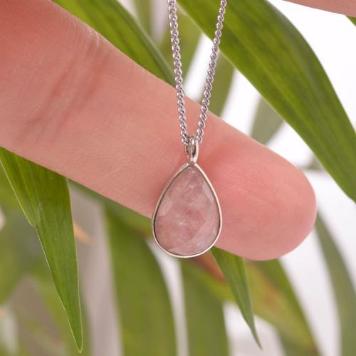 Çilek Kuvars Taşı Damla Kolye - Küçük Boy