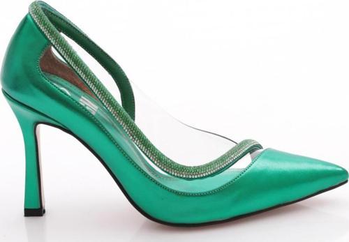 7704 Kadin  Topuklu Ayakkabi