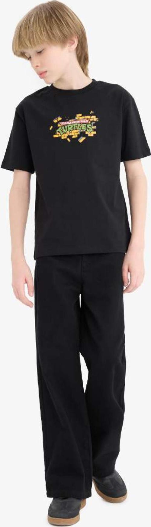E3101A8 Erkek Çocuk Şort T-Shirt Takım