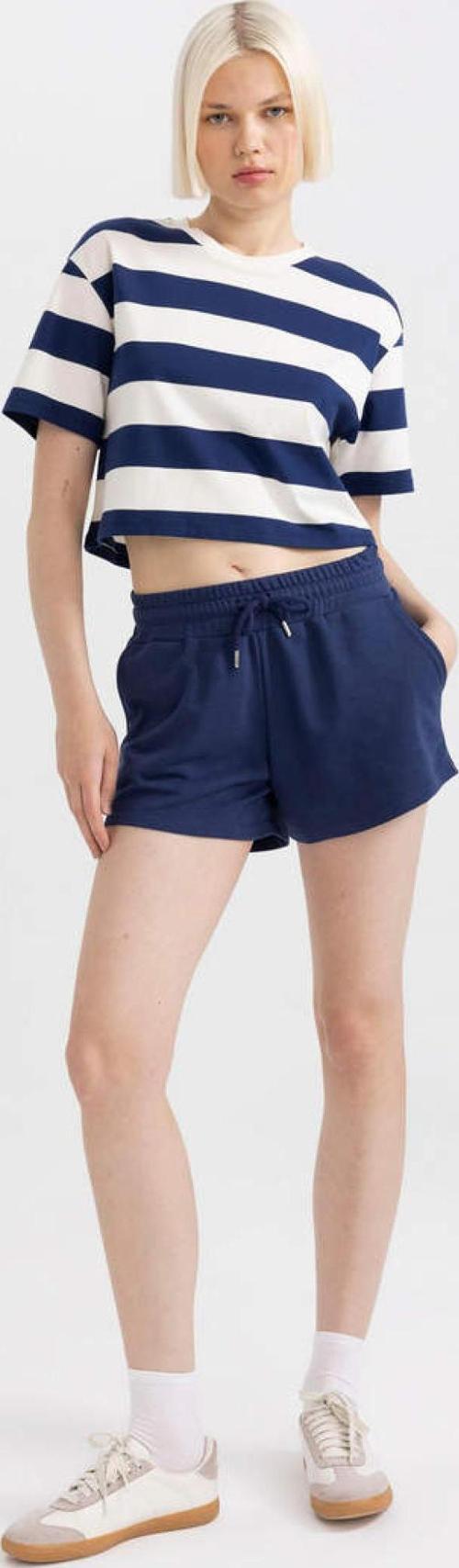 Regular Fit Normal Bel Kısa Şort C7600Ax