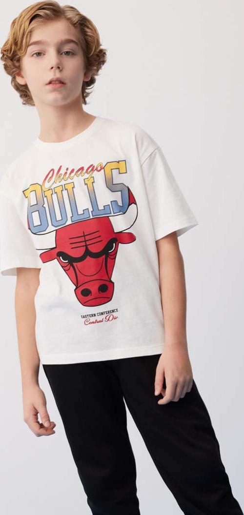 B6823A8 Ss Erkek Çocuk Nba Chicago Bulls Oversize Fit Bisiklet Yaka Tişört