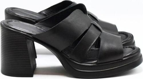 2413403Y Kadın Deri Topuklu Terlik