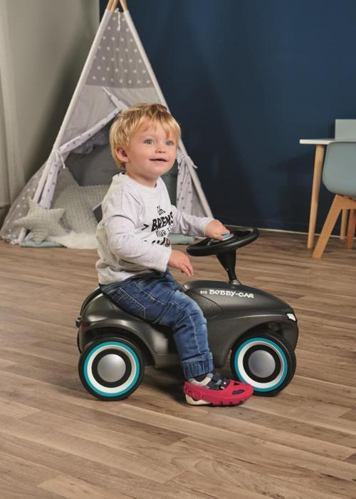 BIG Bobby Car Neo 4 Tekerlekli Bingit Araba - Antrasit 800056243