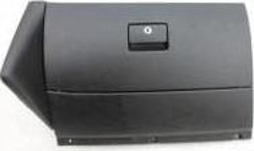 - ÖN TORPİDO KAPAĞI ( KOMPLE YUVASI İLE ) BORA 1998- - 1J1857121A
