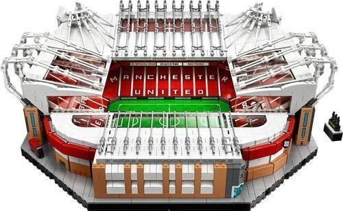 Creator Expert 10272 Old Trafford - Manchester United +16 Yaş (3898 Parça)