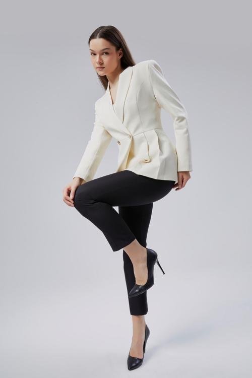 Ekru Regular Fit Pile Detaylı Blazer Ceket