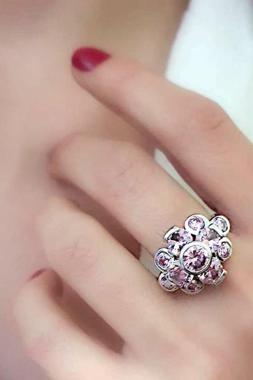 pembe zirkon taşlı gümüş modern yüzük