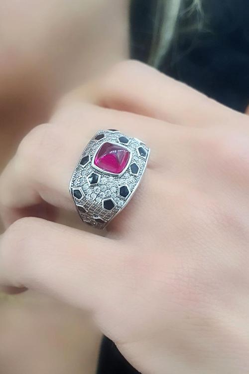Fuşya Pembe Zirkon Taşlı 925 ayar Gümüş Exclusive Yüzük