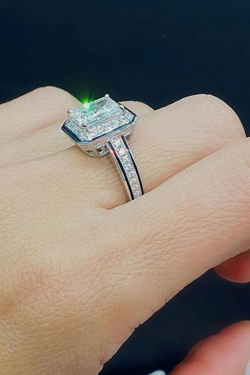 Sky Diamond Taşlı 925ayar Gümüş Üzerine Beyaz Altın Kaplama Özel Tasarım Tek Taş Baget Yüzük