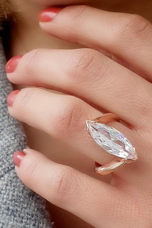 Pırlanta Parlaklığında 925ayar Gümüş Rose Tek Taş Yüzük