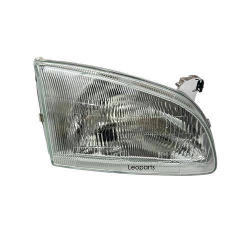 Toyota Starlet Far Lambası Sağ 1998-2000 81110-10820