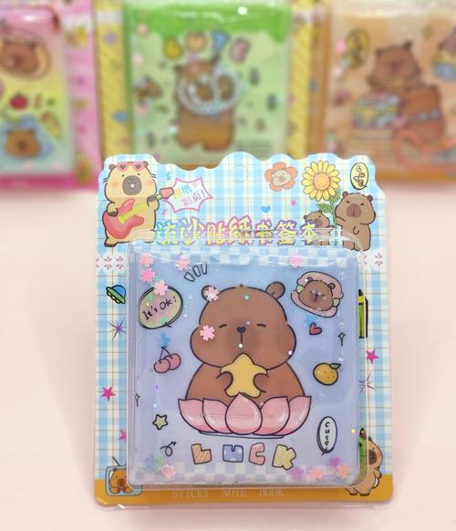 Capybara Sulu Pullu Anahtarlıklı Stickerlı Kapibara Not Defteri (7,5x7,5 cm) - Luck