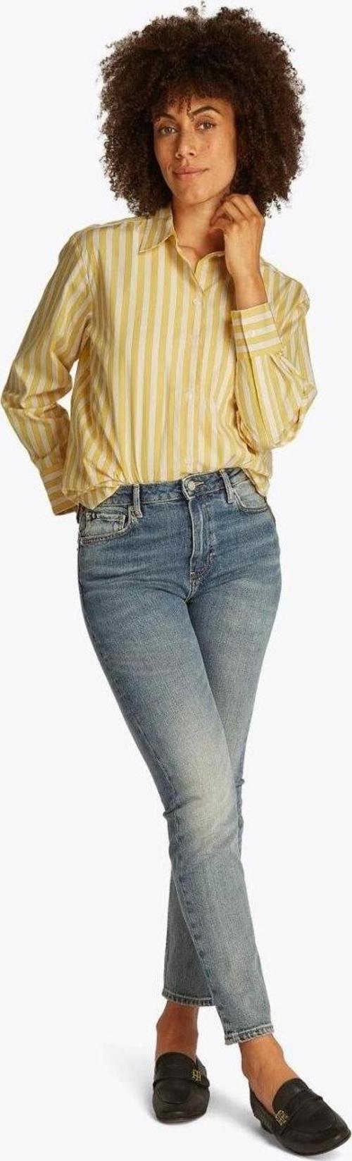 ESS POPLIN EASY FIT SHIRT
