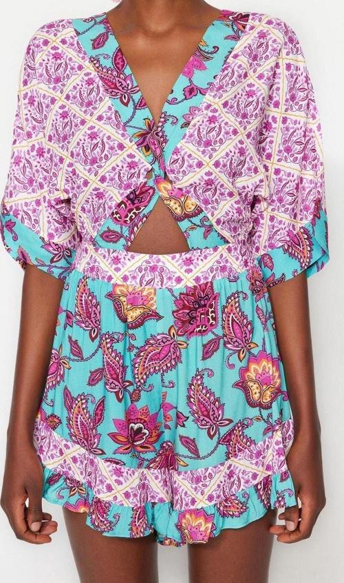 Kadın Moda Büzgülü Fırfırlı Kol Geniş Paça V Yaka Çiçekli Desen Kısa Dokuma Cut Out Pencere Tulum
