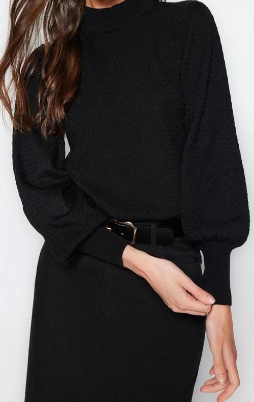 Kadın Modern Tarz Rahat Uzun Dik Yaka Dokulu Kol Regular Triko Kazak