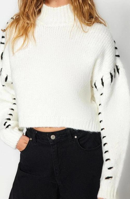 Kadın Modern Tarz Rahat Uzun Dik Yaka Renk Bloklu Kol Crop Triko Kazak