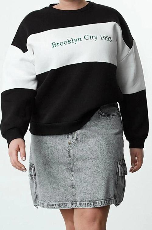 Büyük Beden Oversize Bisiklet Yaka Düşük Kol Kalın İçi Polarlı Nakış Detaylı Örme Sweatshirt