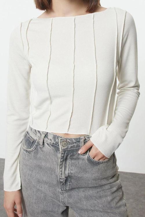 Stil Kadın Dikiş Detaylı Carmen Yaka Fitted Vücuda Oturan Fitilli Bluz Regular Slim Kalıp Düşük Kol