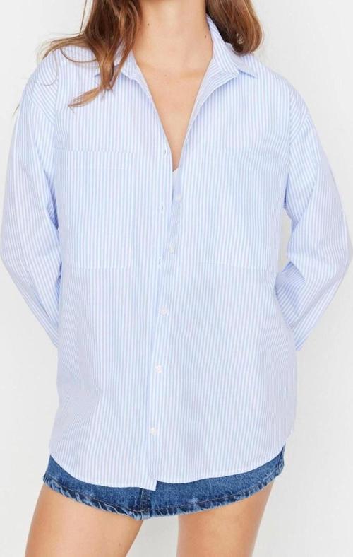 Moda Kadın Gömlek Yaka Çizgili Desen Resmi Çizgili Cep Detaylı Oversize Geniş Kalıp Dokuma Gömlek
