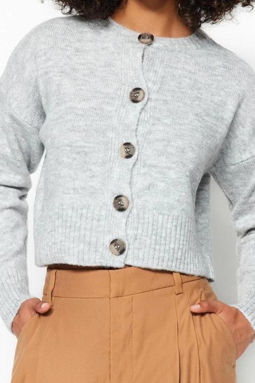 Stil Modern Kadın Crop Düşük Kol Bisiklet Yaka Yumuşak Dokulu Düğmeli Triko Hırka