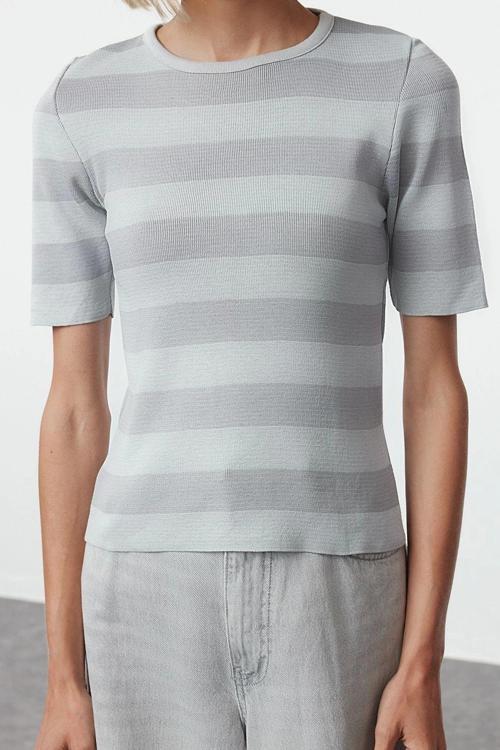 Moda Kare Yaka Triko Slim Çizgili Desen Casual Günlük Regular Kısa Kol Bluz