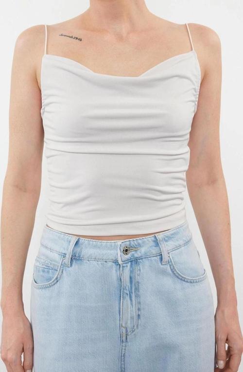 Moda Degaje Yaka Örme Slim Düz Desen Casual Günlük Regular Askılı Kol Bluz