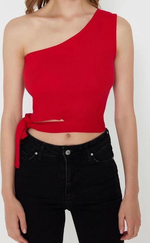 Moda Asimetrik Yaka Örme Slim Düz Desen Casual Günlük Crop Kolsuz Bluz