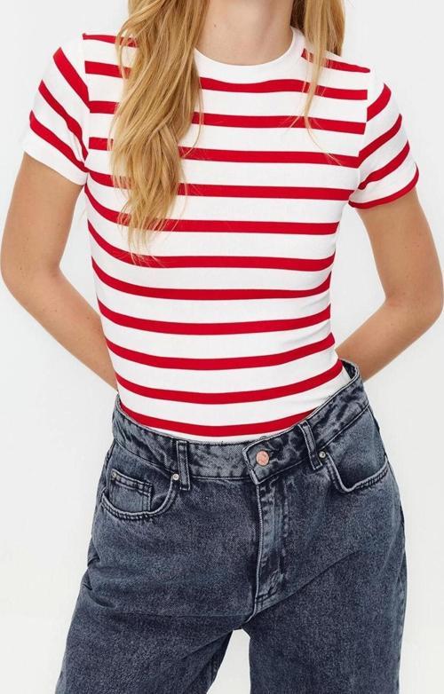 Moda Bisiklet Yaka Örme Slim Çizgili Desen Casual Günlük Regular Kısa Kol Bluz